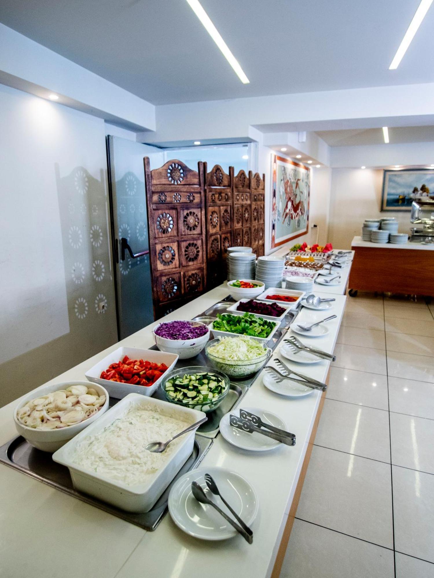 הרסוניסוס Pela Maria Hotel (Adults Only) מראה חיצוני תמונה