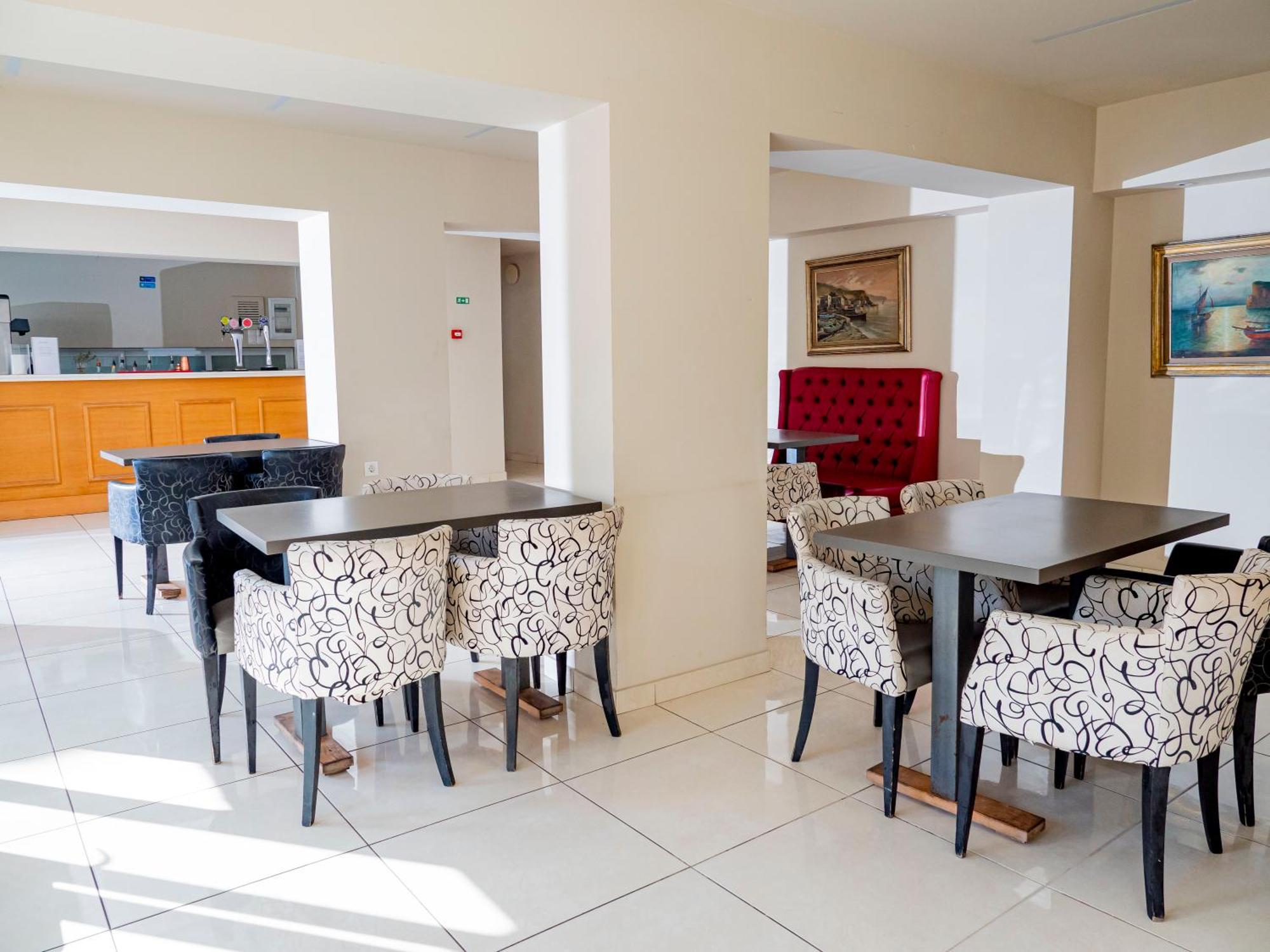 הרסוניסוס Pela Maria Hotel (Adults Only) מראה חיצוני תמונה