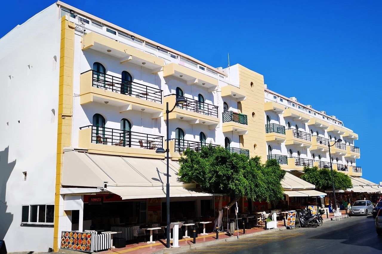 הרסוניסוס Pela Maria Hotel (Adults Only) מראה חיצוני תמונה